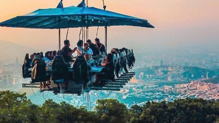 Fly Dining: Dinner at 160 ft above the ground | The Business Standard