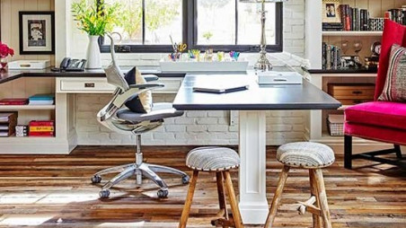 Dining space turned office 