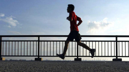A healthy lifestyle is the most effective preventative action against non-communicable diseases. Photo: Reuters.