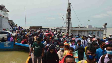 Public gathering could multiply the rate of transmission. Photo: UNB