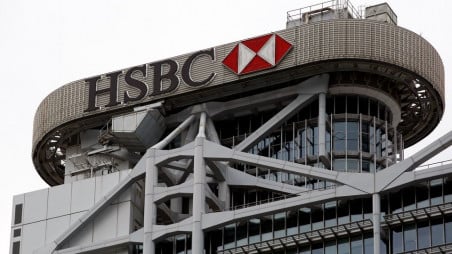 A logo of HSBC is seen on its headquarters at the financial Central district in Hong Kong, China August 4, 2020. Photo: Reuters