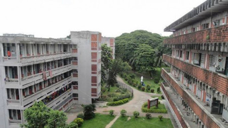 DU to reopen halls for all vaccinated students from 10 October