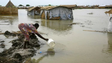 Sudan, which has been hit by unprecedented floods, would be the worst affected by climate change, with GDP plunging 32 percent by 2050, according to the study. Photo :AFP/BSS