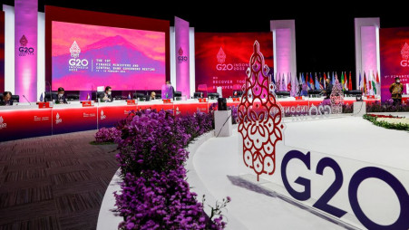 Head of delegates prepare for a meeting on the last day of the G20 finance ministers and central bank governors meeting in Jakarta, Indonesia, February 18, 2022. Mast Irham / Pool via REUTERS