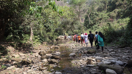 A long queue of hikers in Sonaichaari trail. Photo: Masum Billah