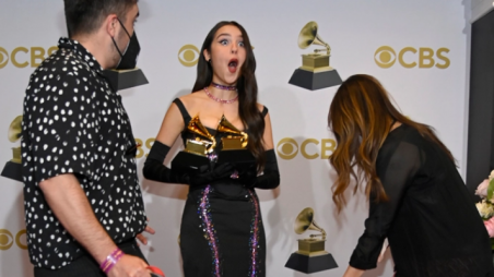 Olivia Rodrigo accidentally broke one of her Grammy Awards