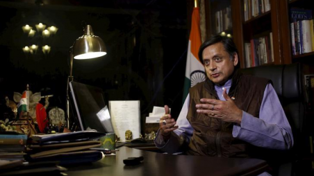 Will Shashi Tharoor be under the tutelage of the Gandhis if he wins the presidency by chance? Photo: Reuters