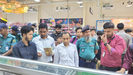 3 shops including Shwapna outlet fined Tk1.12 lakh over irregularities
