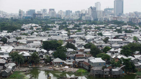 A view of the Korail Slum in Dhaka&#039;s Gulshan area. Photo: TBS