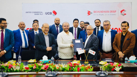 United Commercial Bank signs MoU with Bashundhara Group
