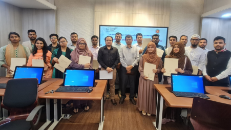 Bangladesh Computer Council holds closing ceremony of training course