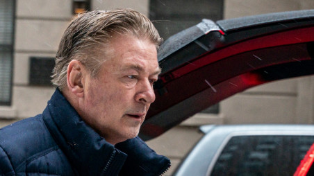 Actor Alec Baldwin departs his home, as he will be charged with involuntary manslaughter for the fatal shooting of cinematographer Halyna Hutchins on the set of the movie "Rust,” in New York, US, January 31, 2023. Photo: REUTERS/David 'Dee' Delgado/ File Photo