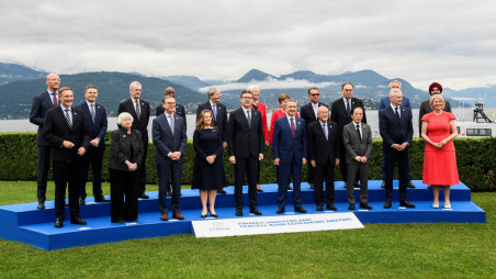 German Finance Minister Christian Lindner, United States Secretary of the Treasury Janet Yellen, Bank of Canada Governor Tiff Macklem, Canada's Minister of Finance Chrystia Freeland, Italy's Economy Minister Giancarlo Giorgetti, Bank of Italy Governor Fabio Panetta, Japan's Finance Minister Shunichi Suzuki, Bank of Japan Governor Kazuo Ueda, France's Minister for Economy and Finances Bruno Le Maire, Eurogroup President Paschal Donohoe, Bank of France Governor Francois Villeroy de Galhau, European Central Bank (ECB) President Christine Lagarde, International Monetary Fund (IMF) Managing Director Kristalina Georgieva, President of Germany's Federal Reserve Bundesbank Joachim Nagel, World Bank President Ajay Banga, attend a family photo session at the G7 Finance Ministers and Central Bank Governors' meeting in Stresa, Italy, May 24, 2024. Photo: REUTERS/Massimo Pinca