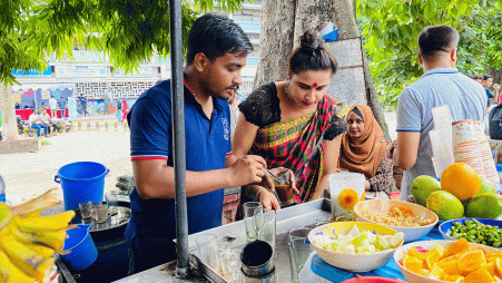 Priya Khan, a tea vendor by profession, is a well-known figure at Dhaka University. Photo: TBS