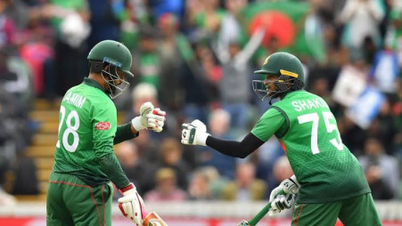 Shakib sends heartfelt message to Tamim, prays for his speedy recovery 