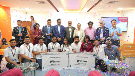 UIU hosts Bangladesh’s first Harvard Health Systems Innovation Lab Hackathon 2025