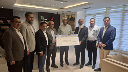 IDCOL pays Tk50 crore dividend to government