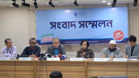TIB Executive Director Dr Iftekharuzzaman speaks at an event on 4 August 2025. Photo: TBS
