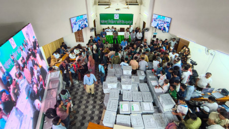 Ballots of Jucsu and hall union elections are being deposited box for counting votes around 10pm Thursday, 11 September 2025. Photo: TBS