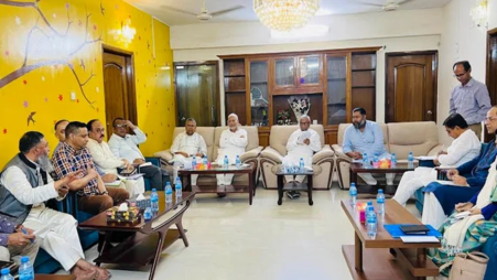 Labor and Employment Minister Ariful Haque Chowdhury speaks at a high-level meeting at his official residence on Bailey Road in Dhaka on Friday (13 March). Photo: PID