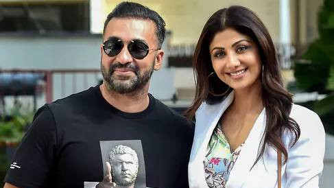 After Raj Kundra's arrest, Shilpa Shetty makes first appearance, speaks  about how to control 'negative thoughts' | undefined