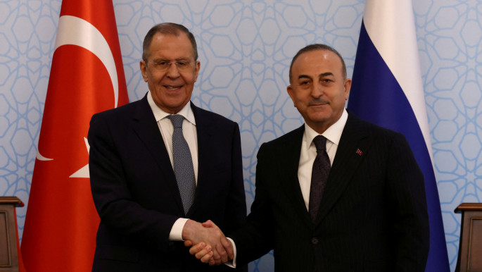 Russian, Turkish Foreign Ministers Discuss Ukraine, Grain Deal in