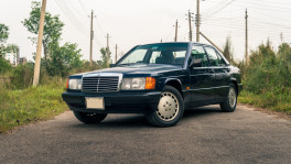 Ashraf’s 190E currently looks like it has just been purchased from a Mercedes dealership. Photo: Akif Hamid