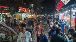 As night progresses, people flock to the numerous eateries and restaurants of Puran Dhaka to have Sehri. Clothing factories and tailoring shops in the area are also running in full swing for upcoming Eid. Photo: Saqlain Rizve