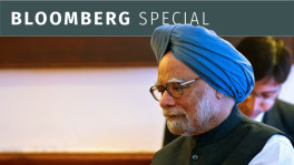 India's Prime Minister Manmohan Singh talks to Lesotho's Prime Minister Tom Thabane (not pictured) during a meeting in New Delhi March 11, 2014. REUTERS/Prakash Singh/Pool/File Photo
