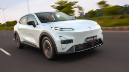 Details like flush door handles, subtle chrome trims and a tidy roofline give the S05 a premium edge without drifting into the flashy over-designed territory that so many Chinese EVs fall into. PHOTO: MD Abu Saeed Miad