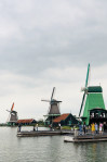 Zaanse Schans: An autumn afternoon among windmills