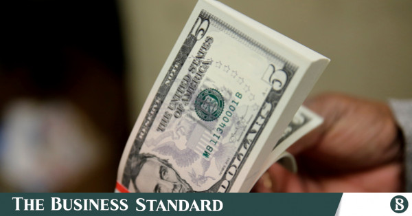 dollar-capped-at-tk108-for-remitters-tk99-for-exporters