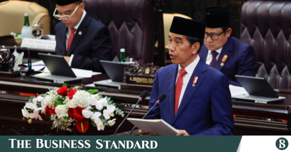 Presiden Indonesia mengalokasikan anggaran $216 miliar untuk tahun 2024