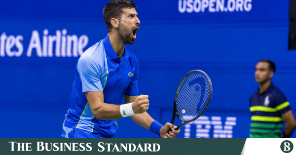 Djokovic se luptă pentru a ajunge în optimile de finală la US Open