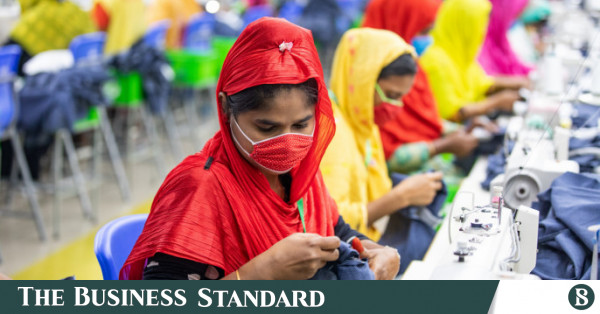 Why Bangladeshi RMG manufacturers struggle to negotiate prices with intl buyers